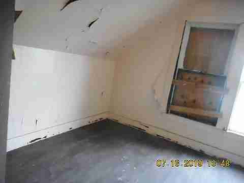 5631 Hartford (26)_m.jpg